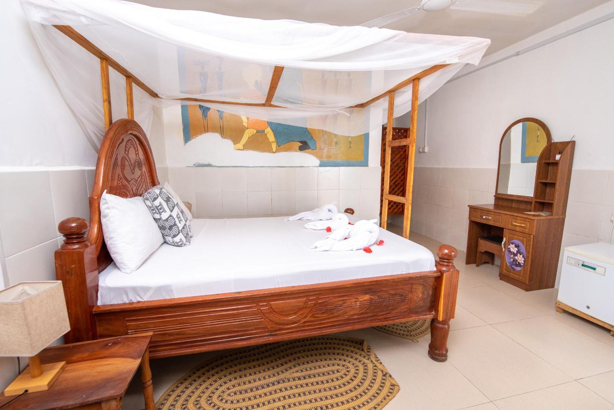 Zenobia Beach Resort Nungwi Room photo